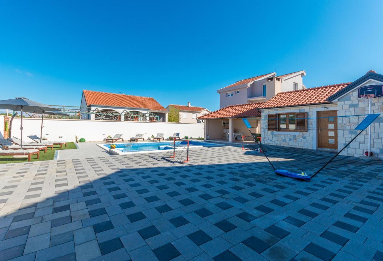 Villa Lucija Weißenburg Exterior foto